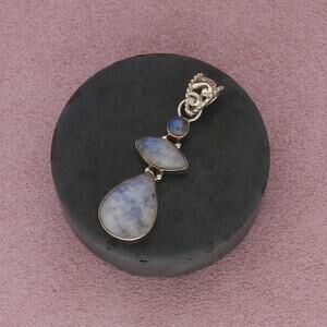 sterling silver bezel-set moonstone pendant